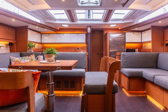 Image of Euphoria Planet yacht #4