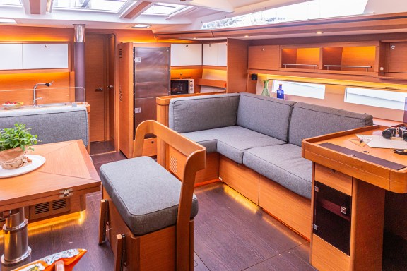 Image of Euphoria Planet yacht #6
