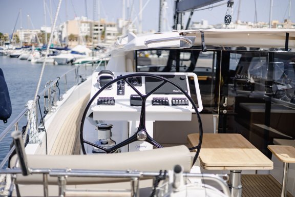 Image of Adventuro yacht #6