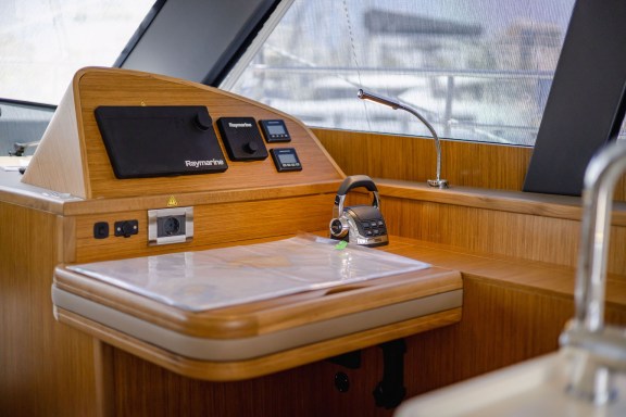 Image of Adventuro yacht #25