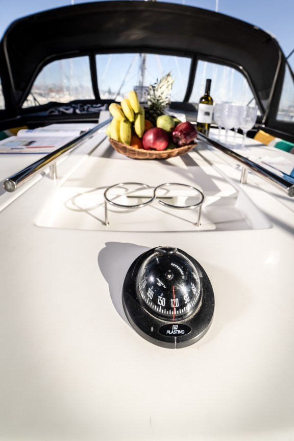 Image of Mary Too yacht #8