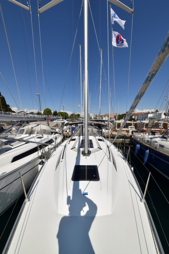 Image of Viviana yacht #12