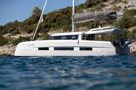 Image of Bahia Serena yacht #4