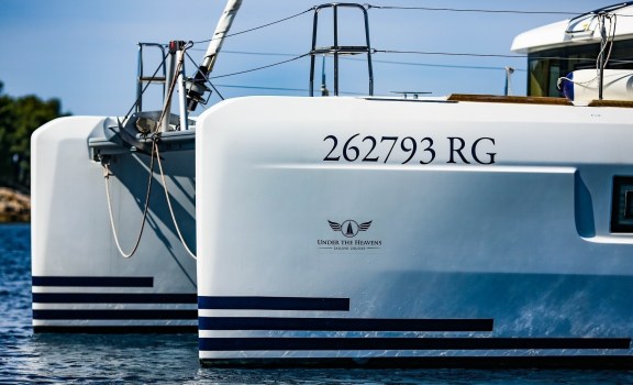 Image of Bahia Real yacht #9