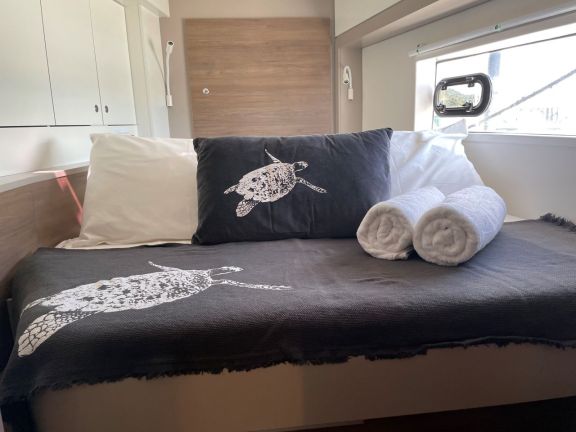 Image of QUEEN LIZZY yacht #9