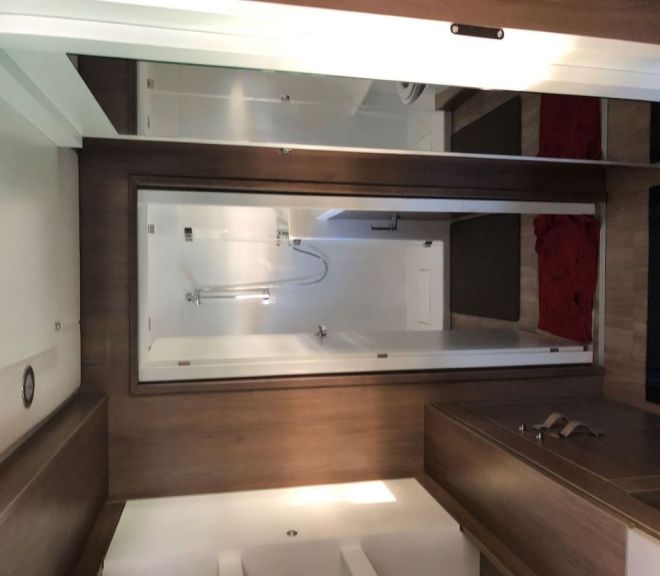 Image of QUEEN LIZZY yacht #11