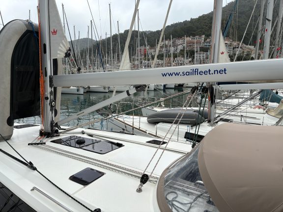 Image of Sail Betelgeuse yacht #4