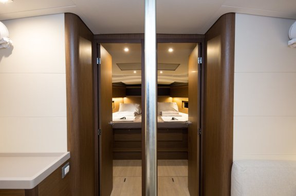 Image of Lostis yacht #7