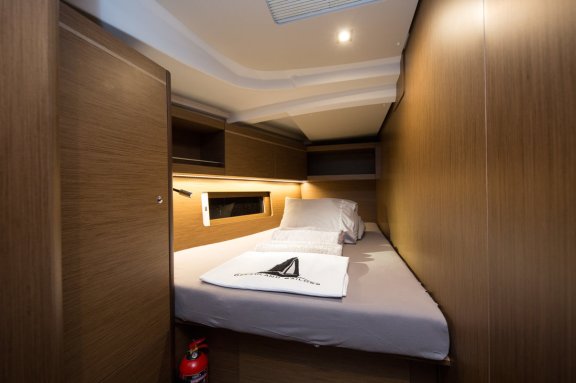 Image of Lostis yacht #9