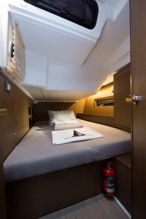 Image of Lostis yacht #13