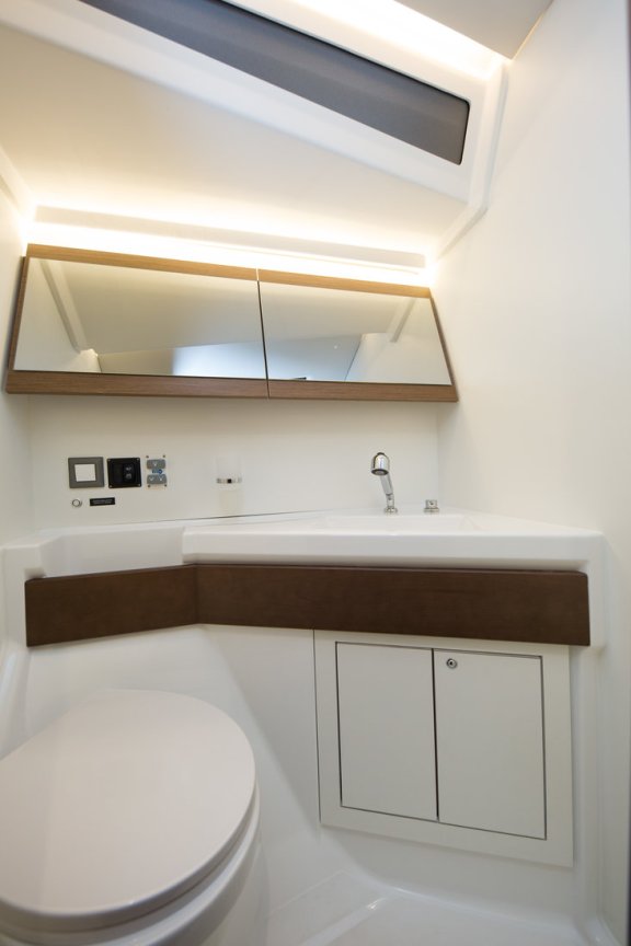 Image of Lostis yacht #18