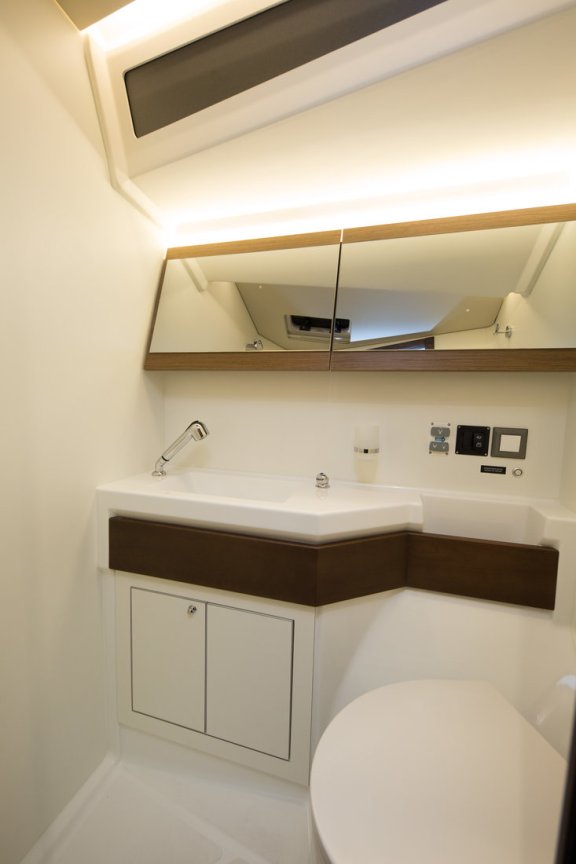 Image of Lostis yacht #17