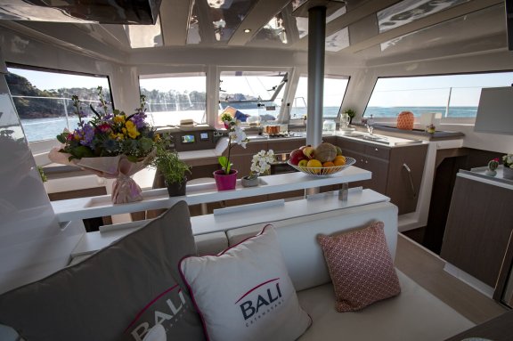 Image of Jupiter yacht #9