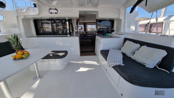 Image of Magic Point yacht #10