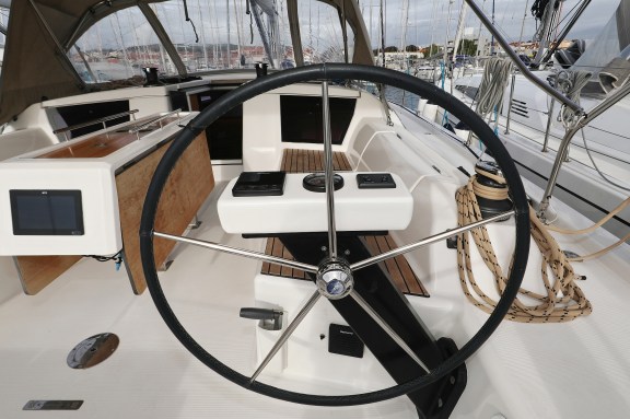 Image of Seeadler yacht #7