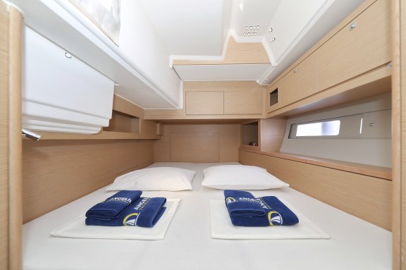 Image of Dancer yacht #27