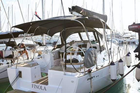 Image of Finola yacht #4