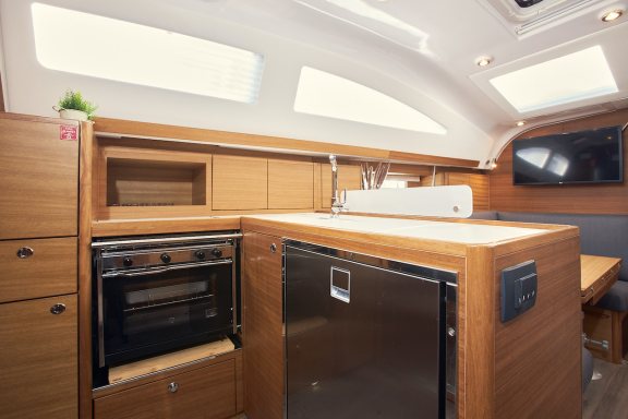 Image of Finola yacht #14