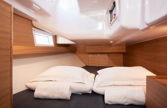 Image of Finola yacht #17