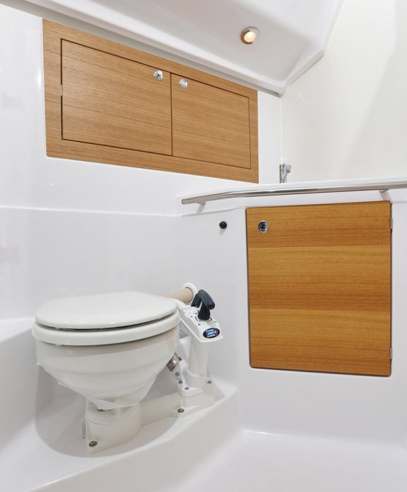 Image of Luna yacht #34