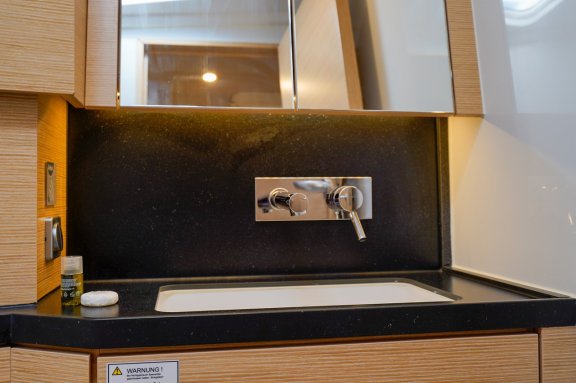 Image of Janina yacht #37