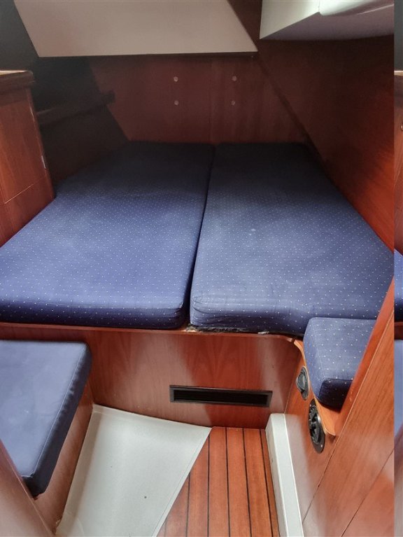 Image of White Lady yacht #15