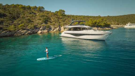 Image of Elizabeth yacht #10