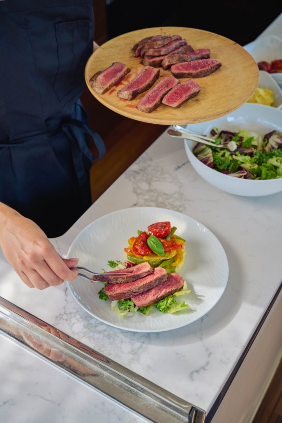 Image of Elizabeth yacht #19