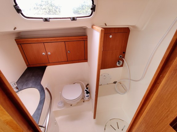 Image of Gin & Tonic yacht #15