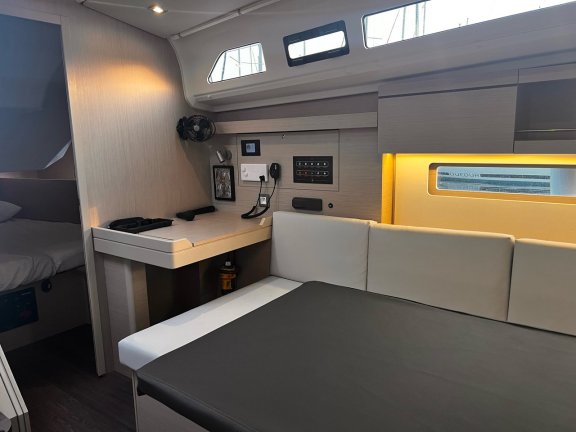 Image of Fearless D yacht #7