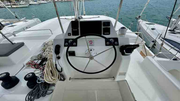 Image of Nirvana yacht #27