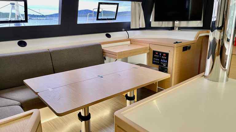 Image of Nirvana yacht #36