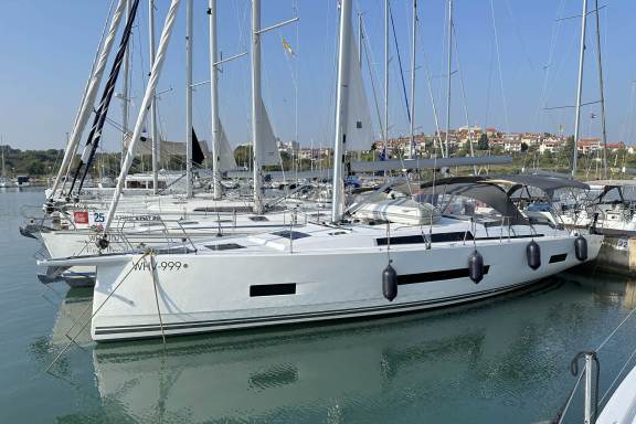 Image of freebe yacht #3