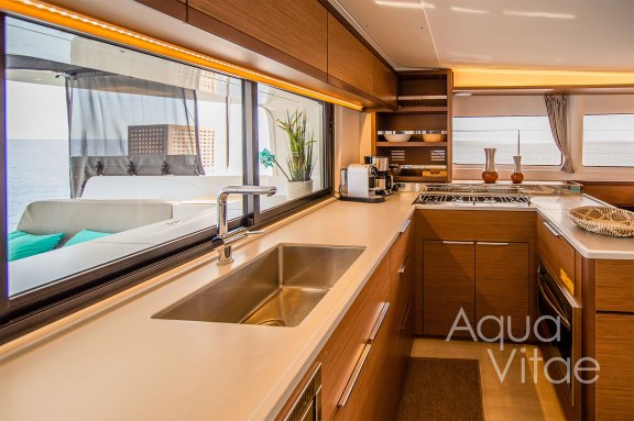 Image of Aqua Vitae yacht #14