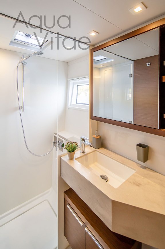 Image of Aqua Vitae yacht #18