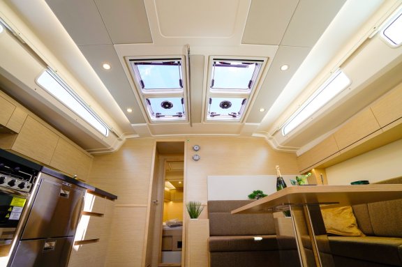 Image of Evelyn yacht #19