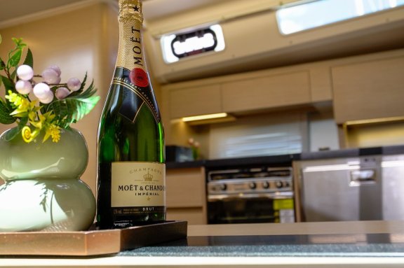 Image of Evelyn yacht #24