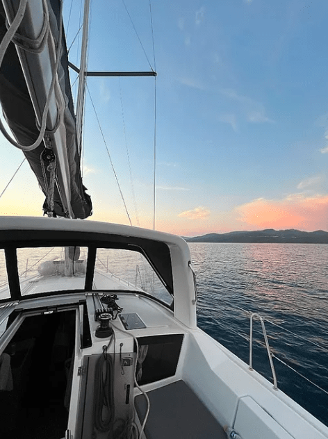 Image of Tikal II yacht #5