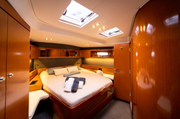 Image of Ultreya yacht #30