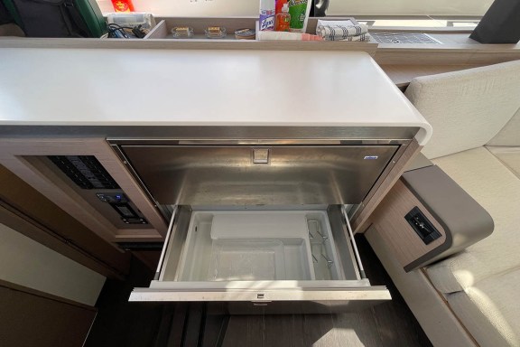 Image of Knotty Cat (Forever Young) yacht #22