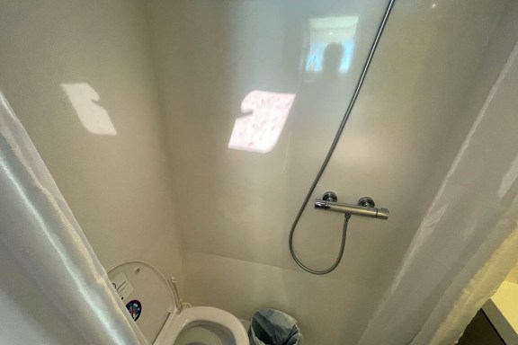 Image of Knotty Cat (Forever Young) yacht #38