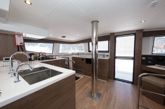 Image of Mayflower yacht #6