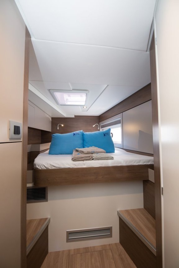 Image of Mayflower yacht #10