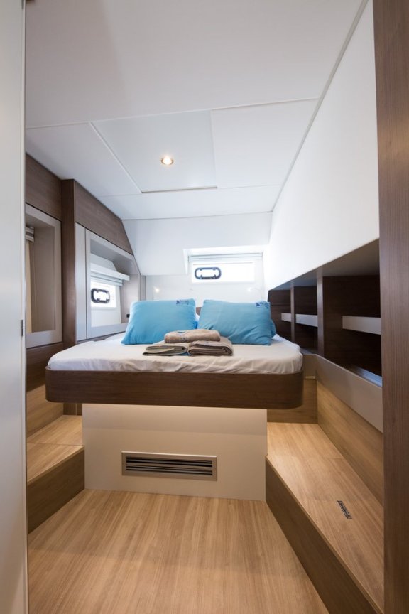 Image of Mayflower yacht #9