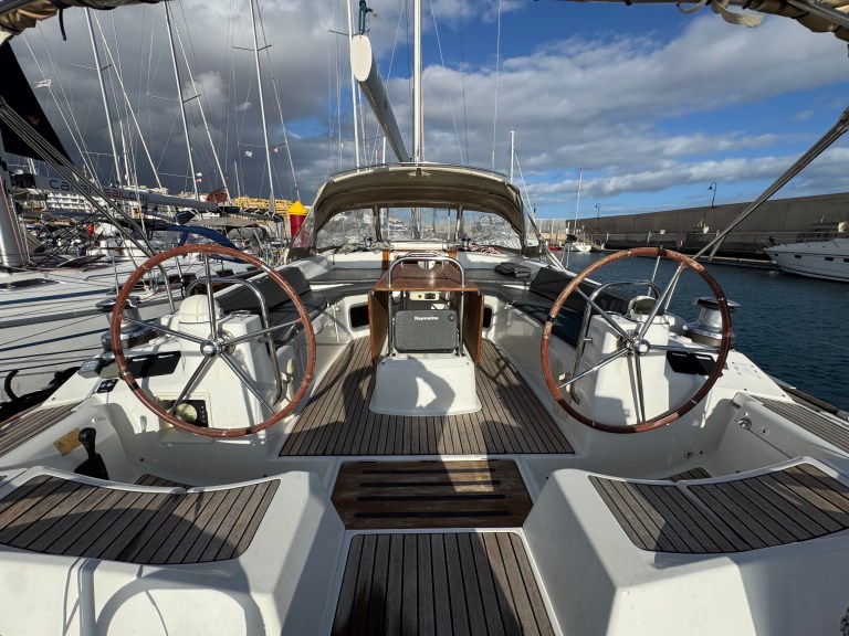 Image of Trinity yacht #6
