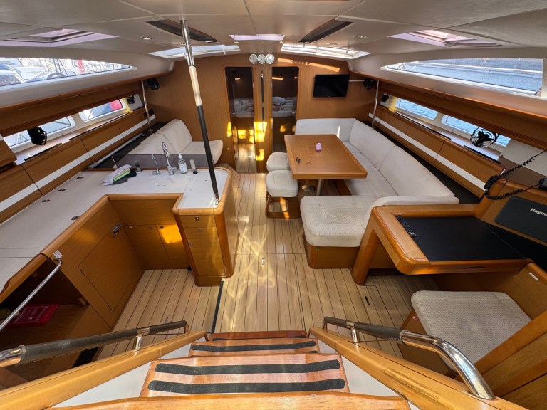Image of Trinity yacht #8
