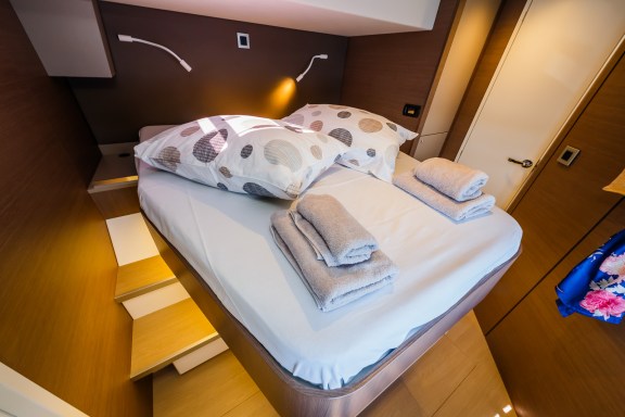 Image of Aldebaran yacht #17