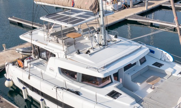 Image of Cyprinus yacht #4