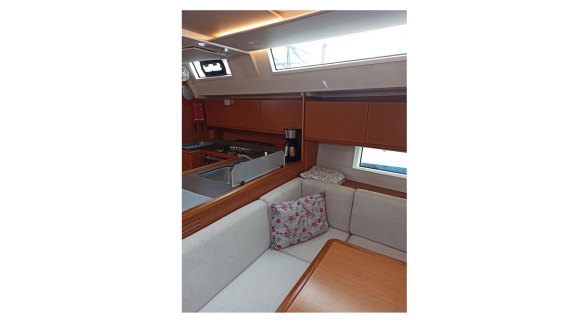 Image of Nutmeg yacht #7