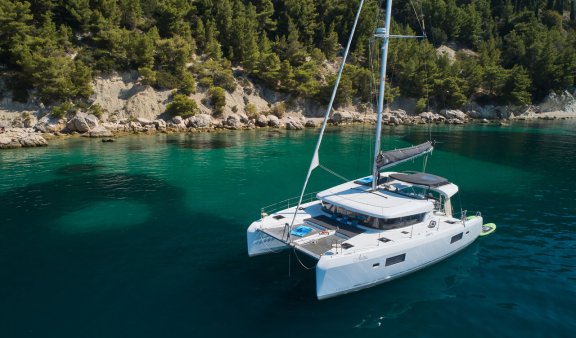 Image of Aura yacht #3